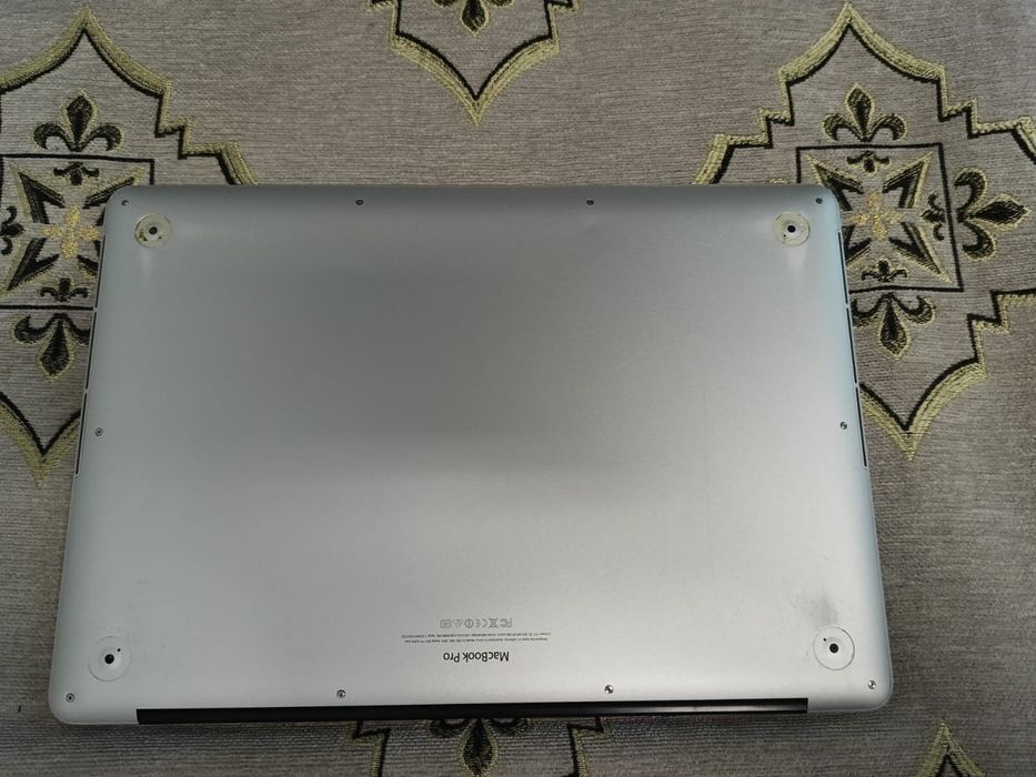 МакБук про в хорошем состоянии