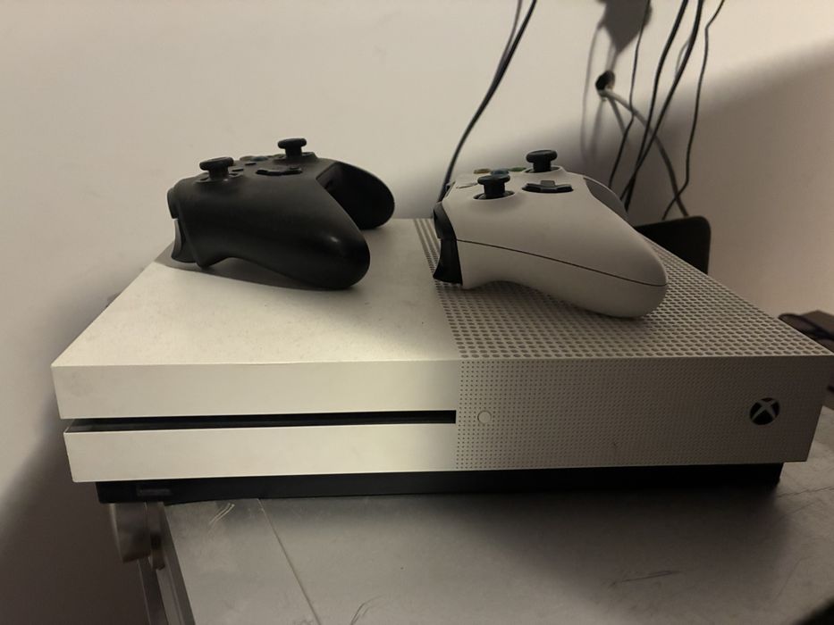 Xbox one  S Xbox 360