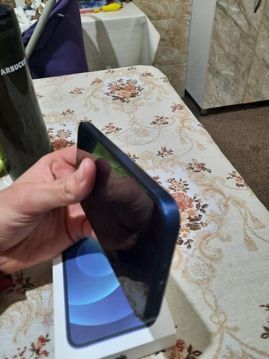 Продам свой Iphone 12