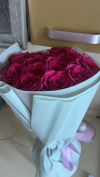 Роза красная 25шт