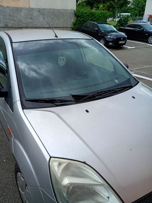 Ford fiesta 1,3  -2002