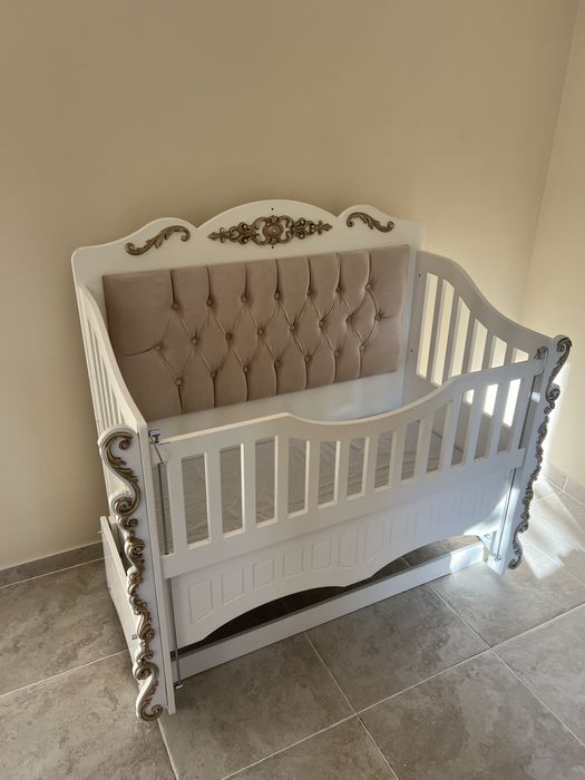 Луксозно бебешко легло