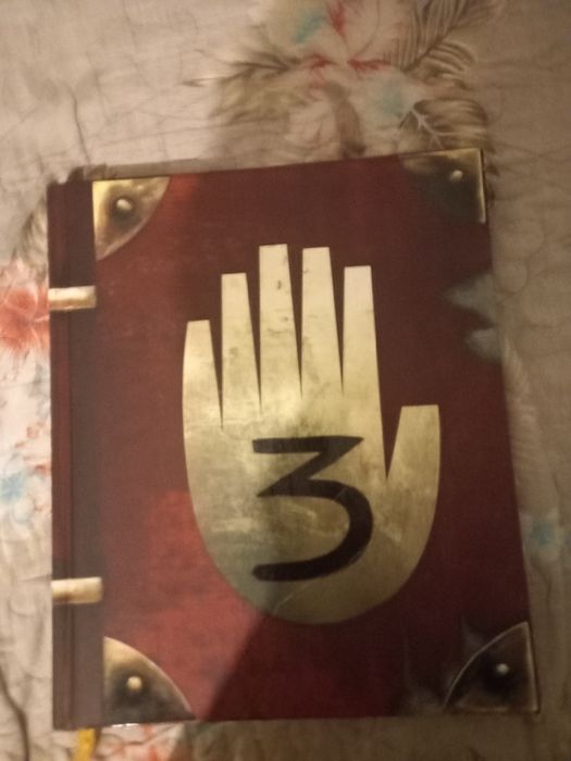 Книга гравити фолз в отличном состоянии