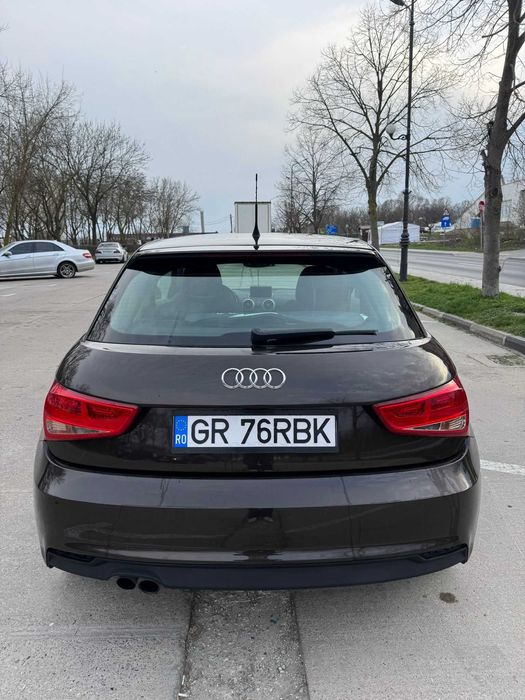 Vand Audi A1 benzina