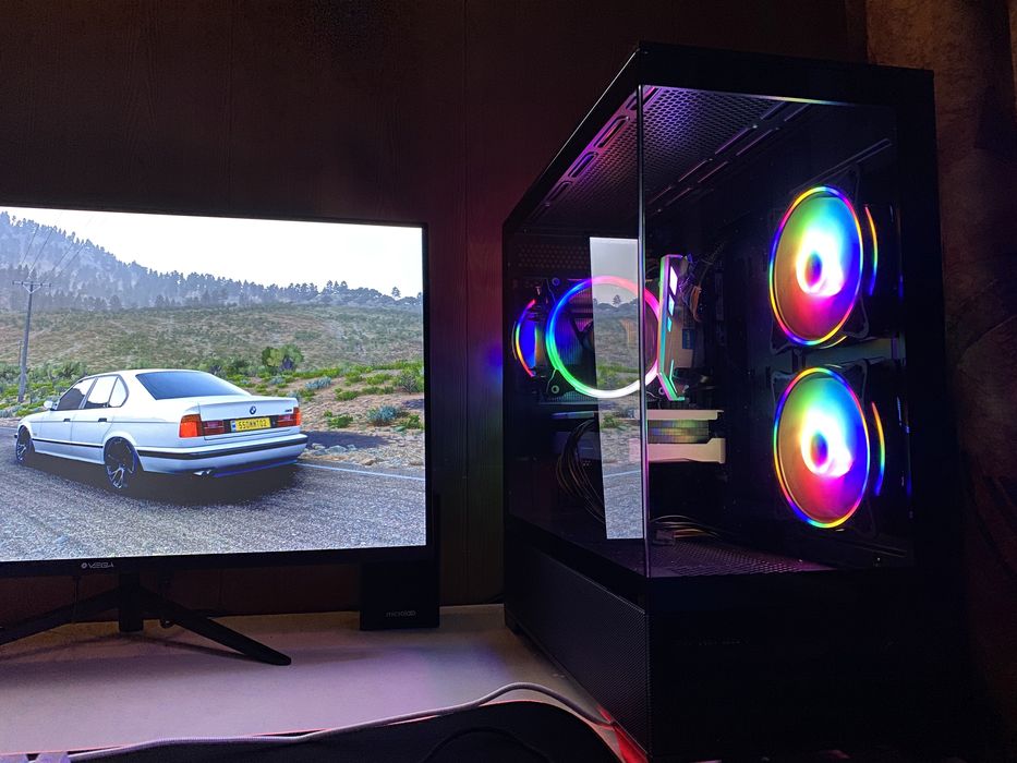 Мощный игровой компьютер в полном комплекте