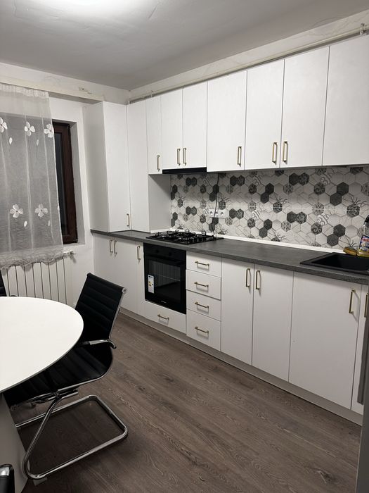 Apartament de inchiriat