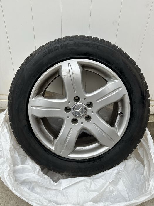 Vand roti Mercedes orginale pe 17