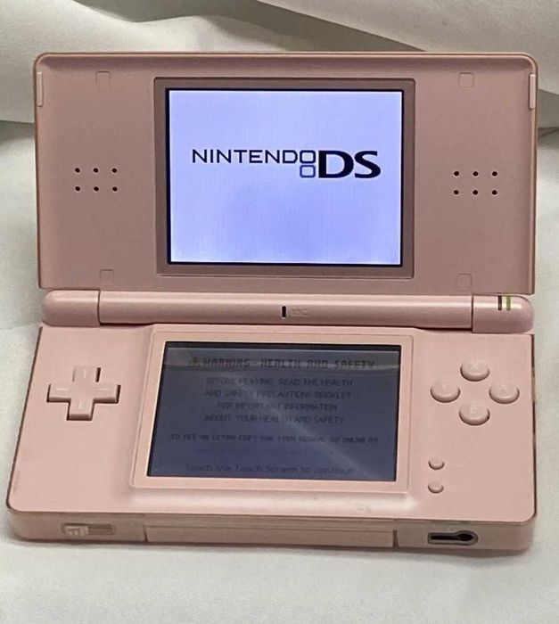 Конзола Nintendo ds lite