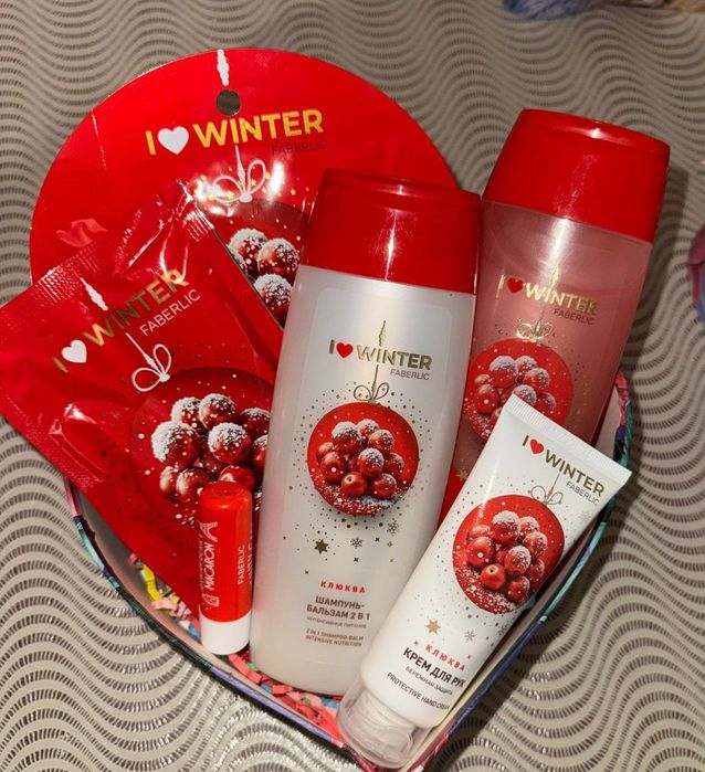 Женские подарочные наборы