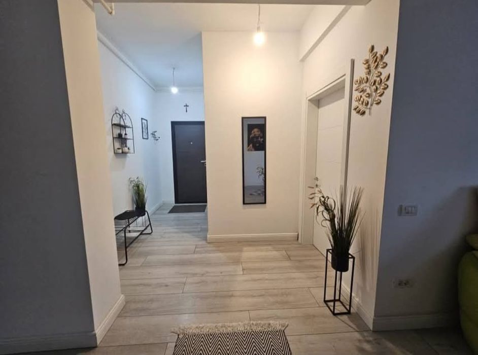 Apartament de inchiriat MAMAIA NORD /100 m de plaja