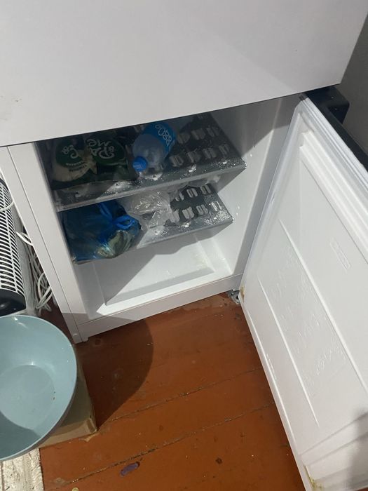 Холодильник Indesit