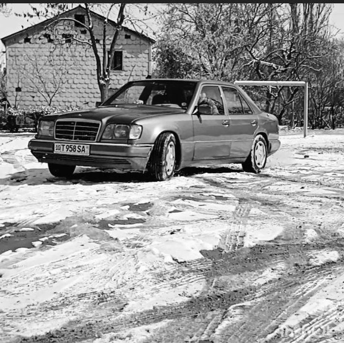 Мерседес  w124 ешка