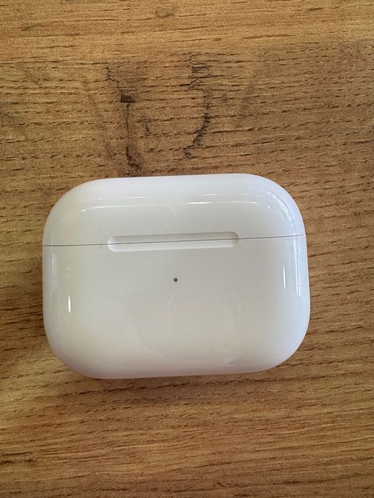 Apple AirPods Pro 2, кейс + дясна слушалка (Type C)