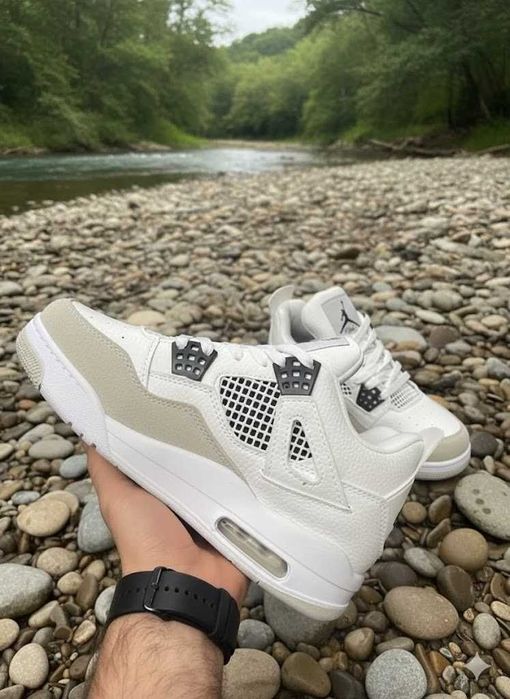 JORDAN 4 Retro Military Black