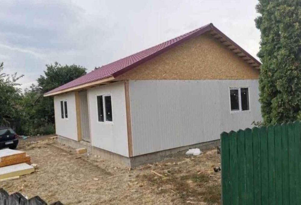 Vand casute modulare la cel mai bun pret