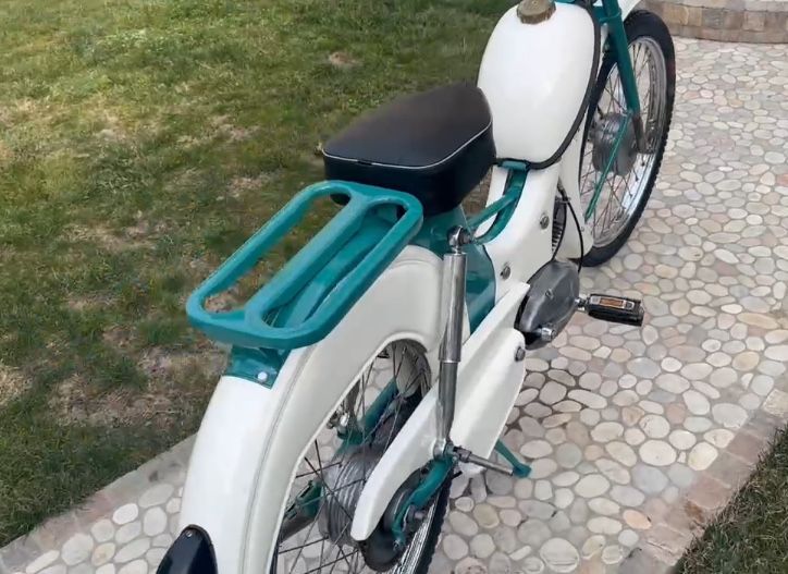 Продаётся ретро мопед рига 3 в идеальном состоянии