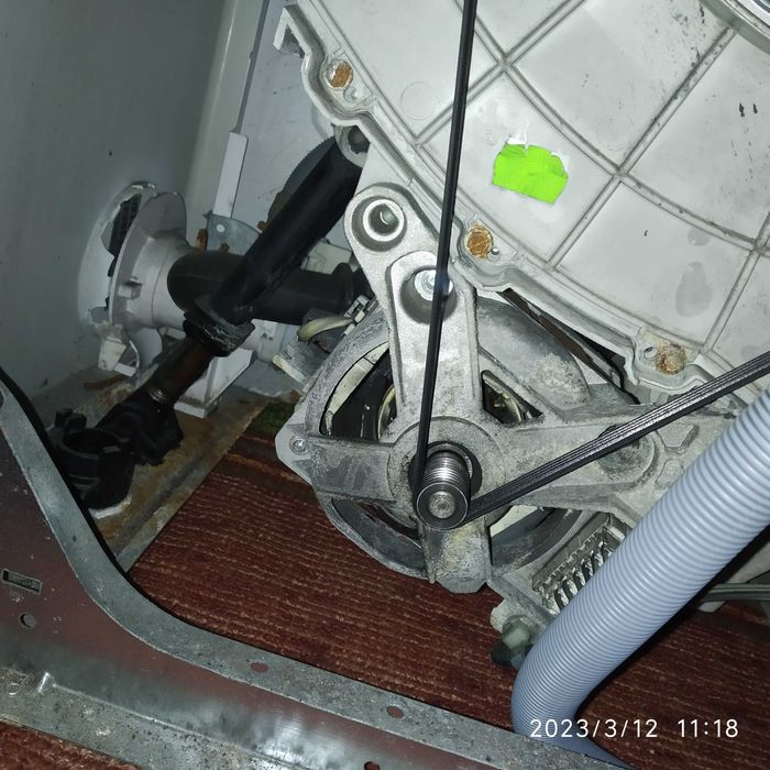 Пералня Whirlpool 1000Rpm AWE 66710