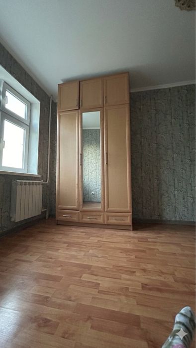 Шкаф (Шифоньер) продам