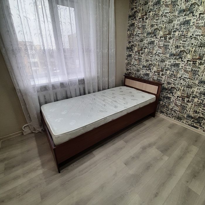 Односпальняя кровать