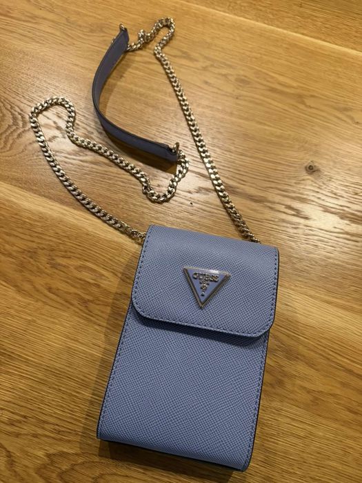 Оригинална чанта Guess