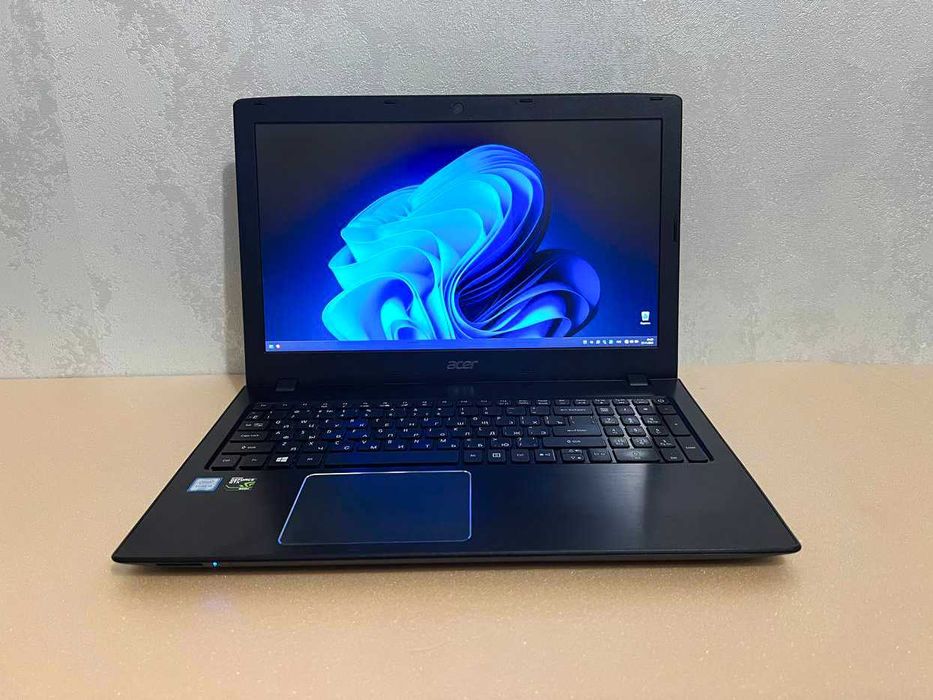 Ноутбук Acer / Intel Core i3 / Nvidia GTX950 / 16GB DDR4