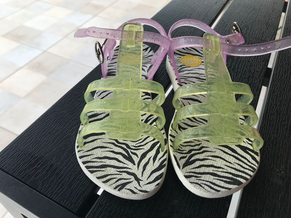 Nike сандали за момиче 32