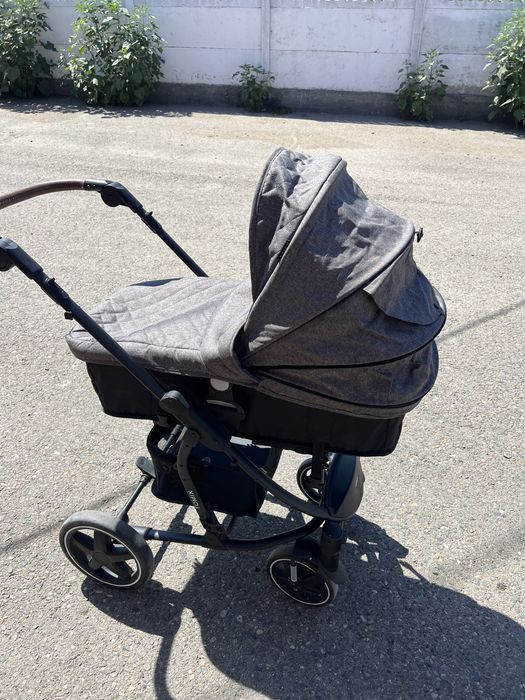 Продам коляску почти новую