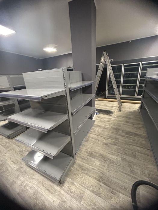 Rafturi magazin! 350 lei m/l