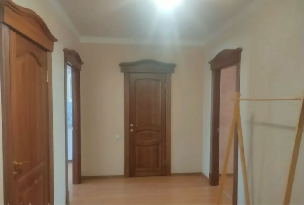 Продам двери межкомнатные