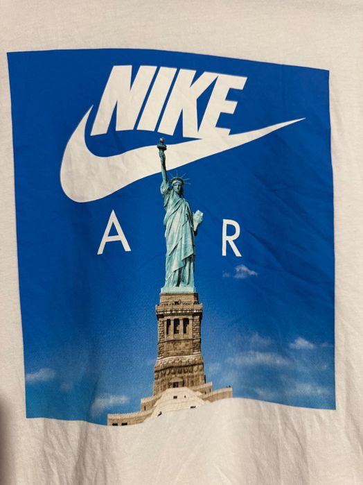 Мъжка тениска Nike.