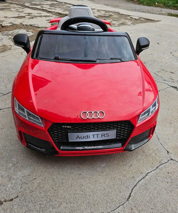Акумулаторна кола с родителски контрол 6V AUDI TT ЧЕРВЕН