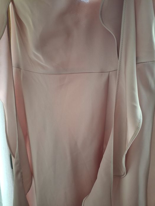 Дълга бледо- розова рокля