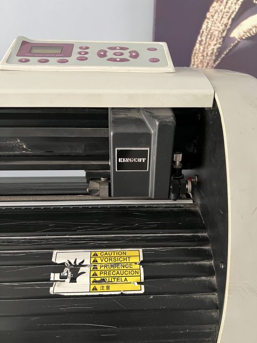 Резак виниловых пленок