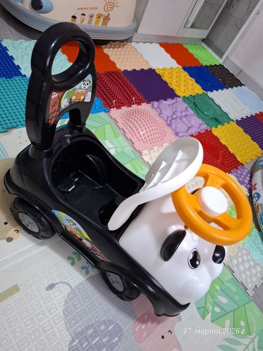 Продам машинку каталку толокар Полесье