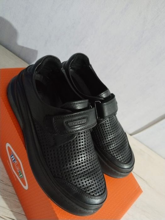 Обувь на мальчика школа