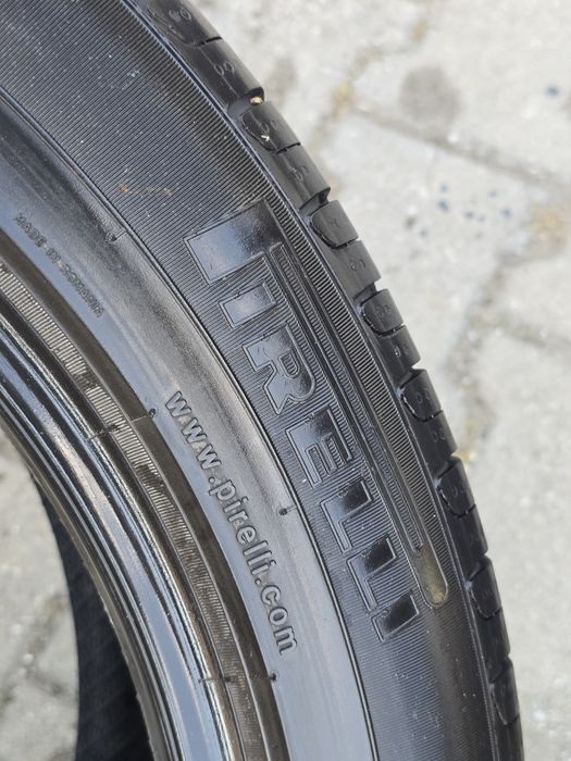 255 45 19 Pirelli 2 бр.