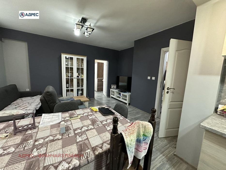 Продава се Едностаен апартамент в Плевен, Широк център - 50 кв.м за 2200 €/кв.м - Снимка #1