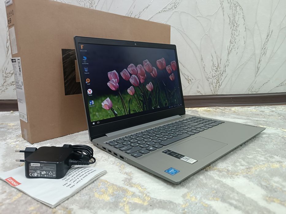 Ноутбук LENOVO 2021 + Документы.
