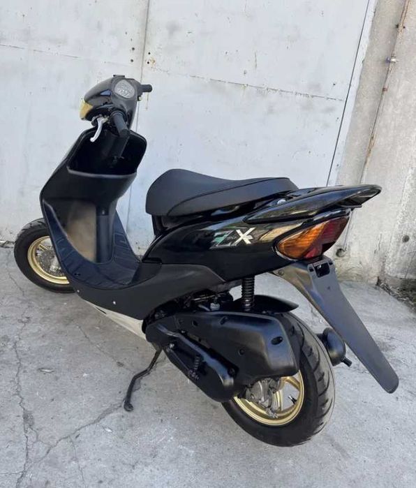Мопед Honda Dio AF35ZX
