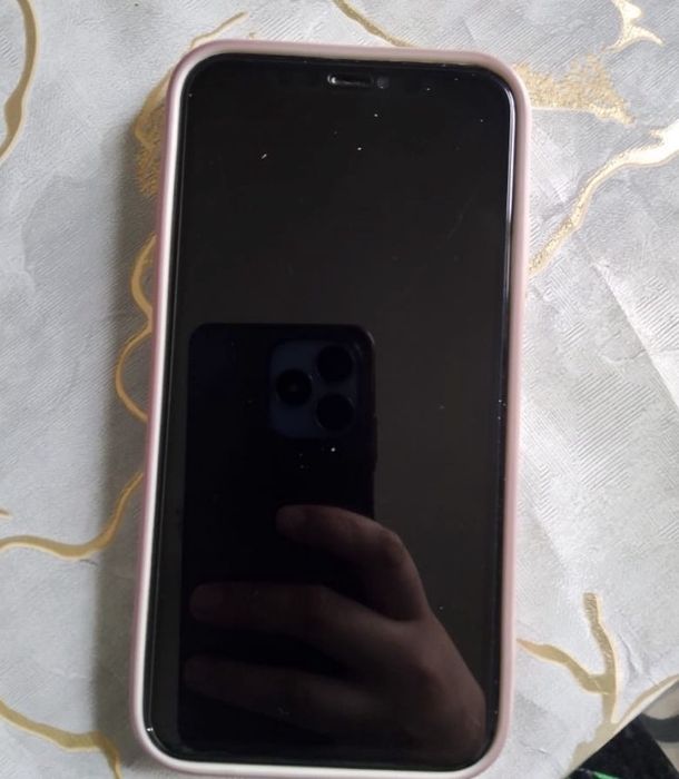 Срочно продам: iPhone 11 128 гБ