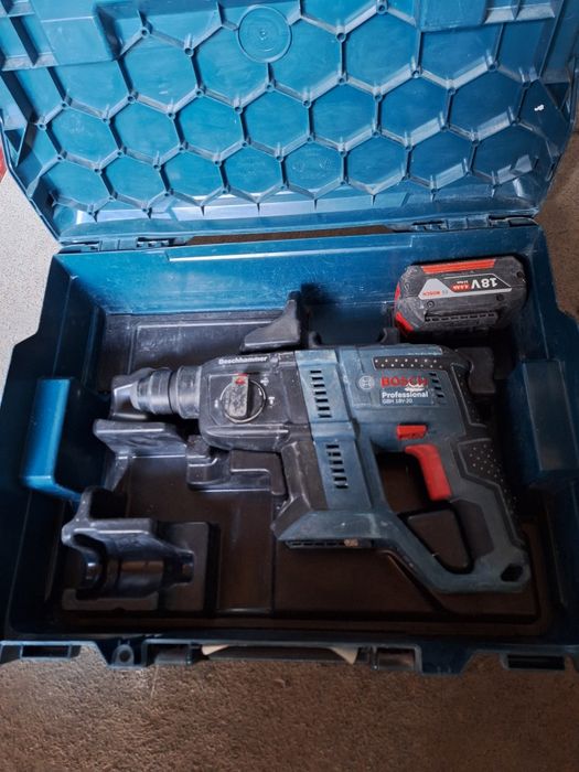 Перфоратор Bosch