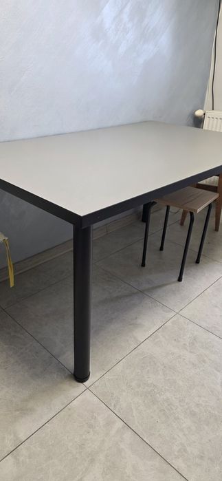 Masa blat dublat gri