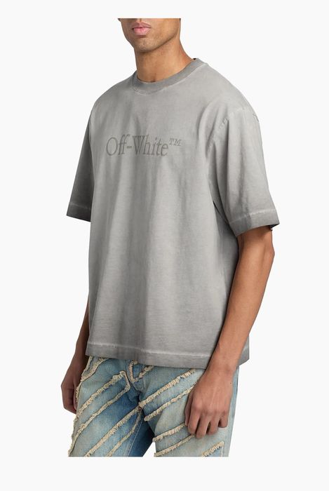 0ff white – мъжка памучна тениска с лого