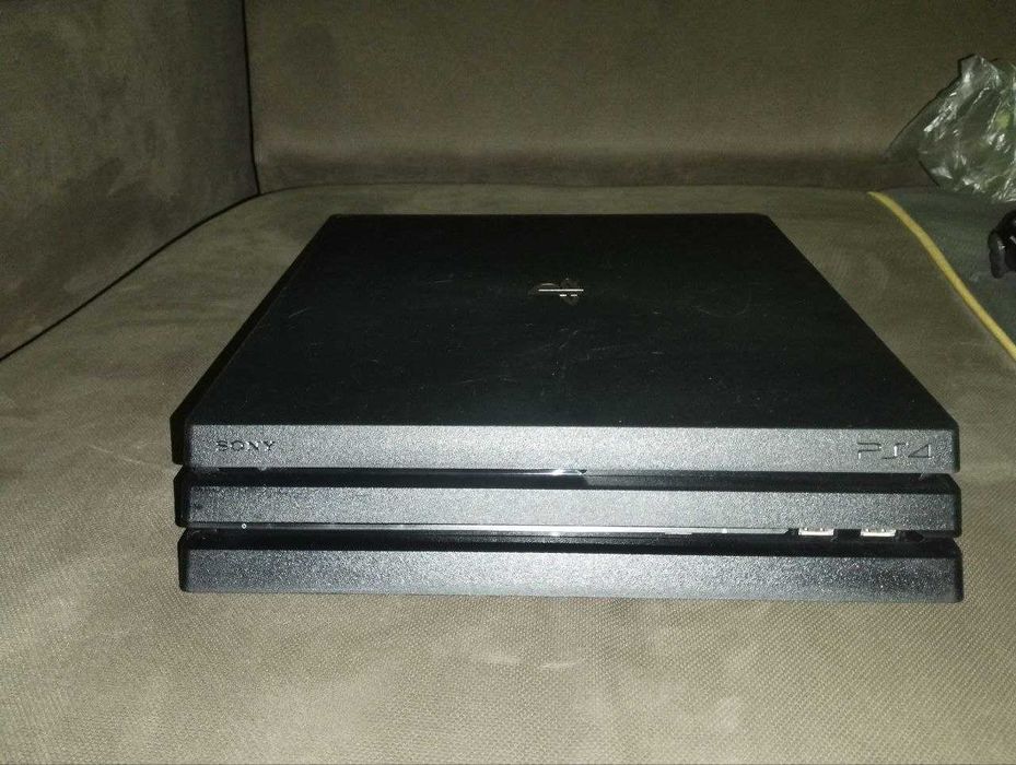 Ps4 pro ideal 1tb