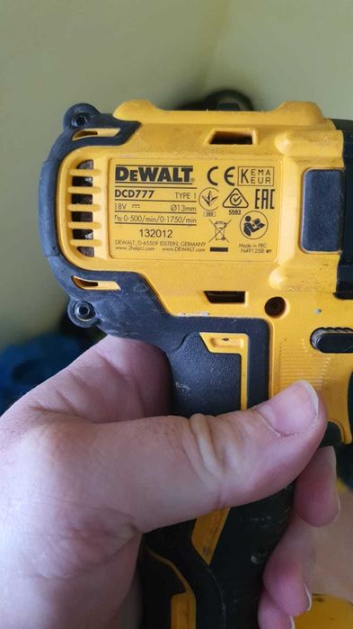 scule dewalt pe acumulator