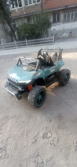 Bollar mashinasi Jeep sotiladi