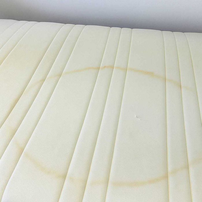 Spălare saltele, curățare scaune tapițate și covoare – la domiciliu