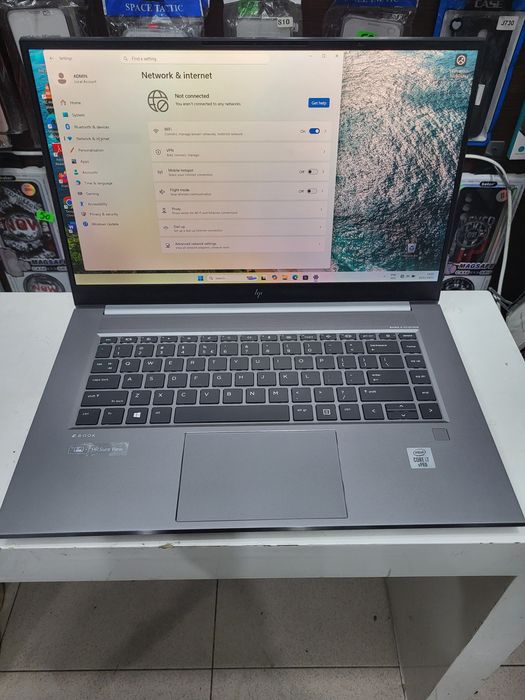 Laptop 32gb 512 stocare
