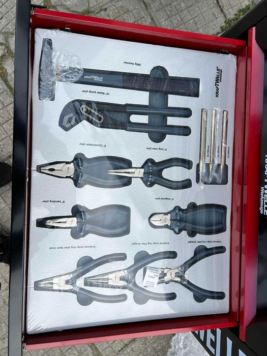 Професионален шкаф - количка с инструменти KRAFTWELLE