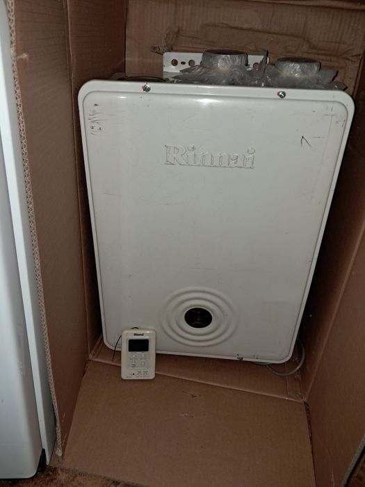 Продам настенный газовый котёл марки RINNAI